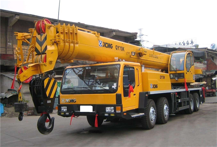 都江堰市吊车出租选择重点